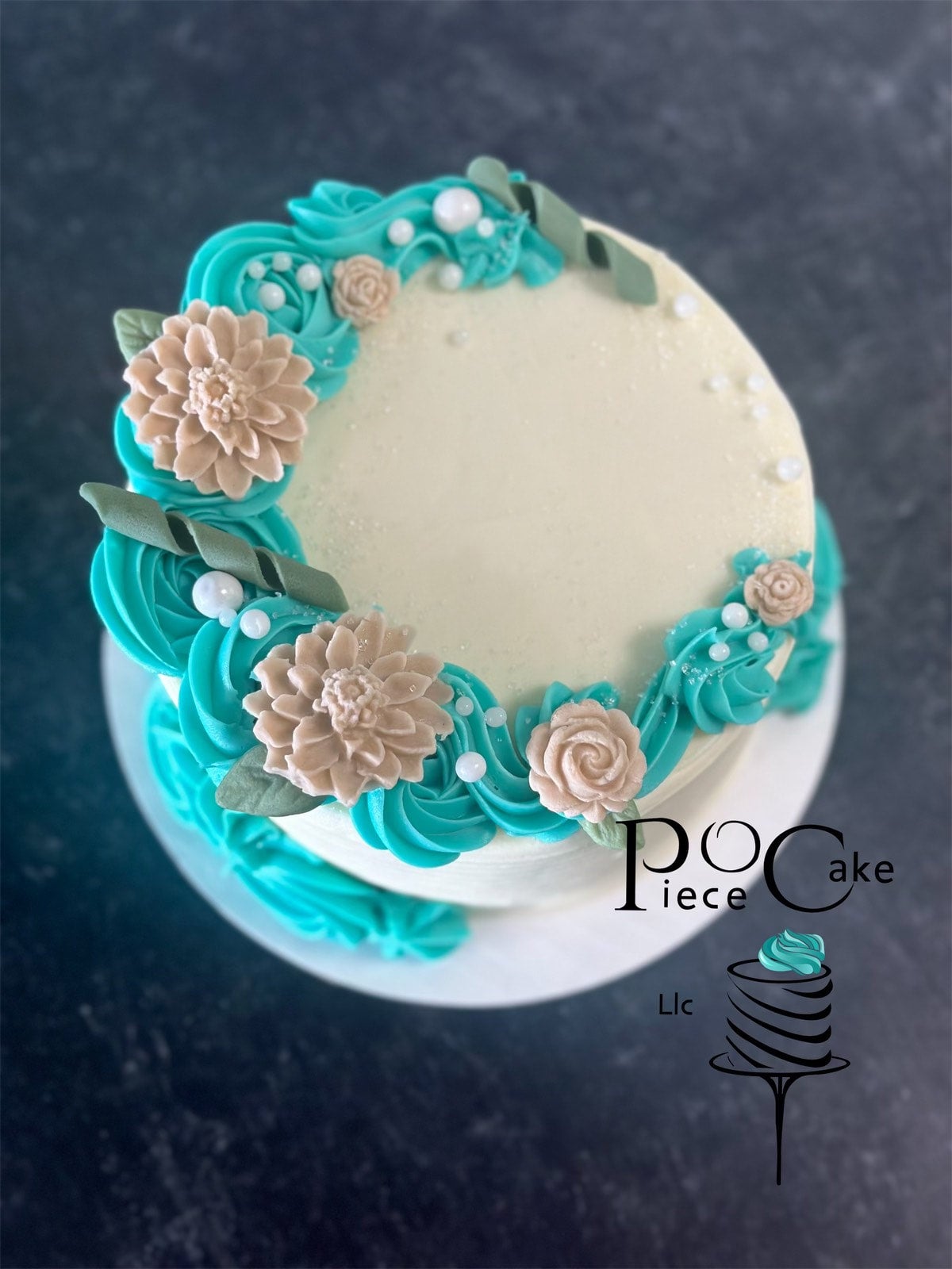 Turquoise Cake With Flowers